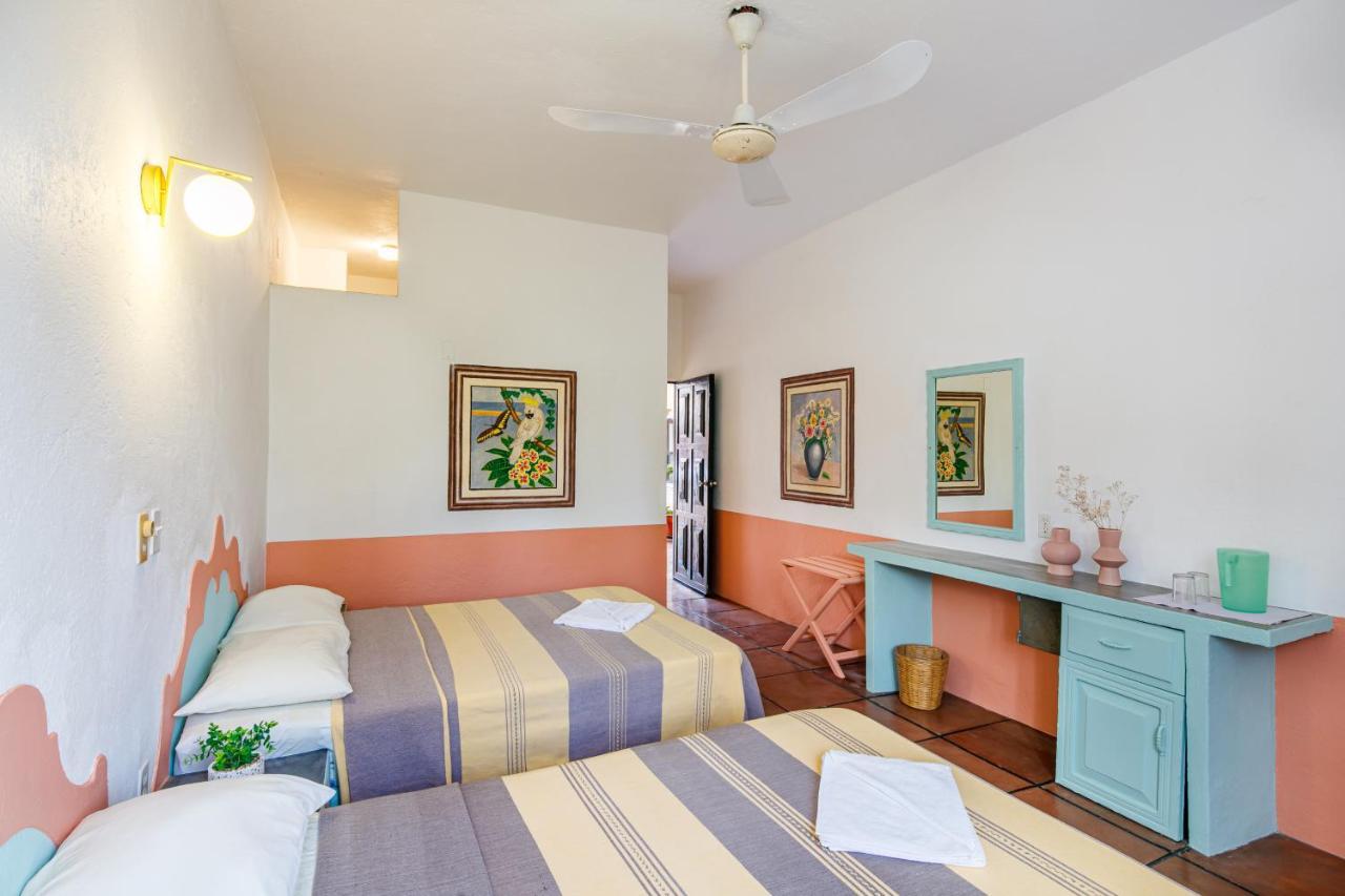 Hotel Flor De Maria Puerto Escondido  Zewnętrze zdjęcie